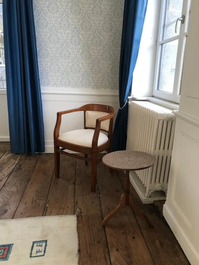 Mercier De Montigny - Les Chambres Du Beffroi - Spa Et Massage Fougères Esterno foto